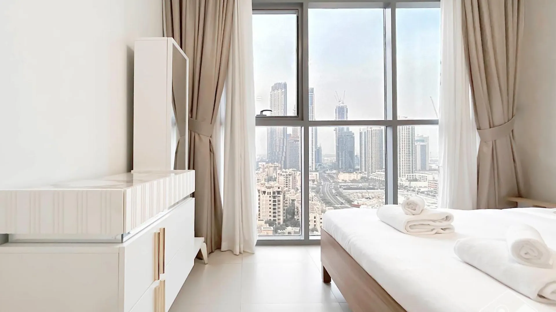 Gorgeous 2Br In Bellevue Downtown With Burj View Apartment Dubai