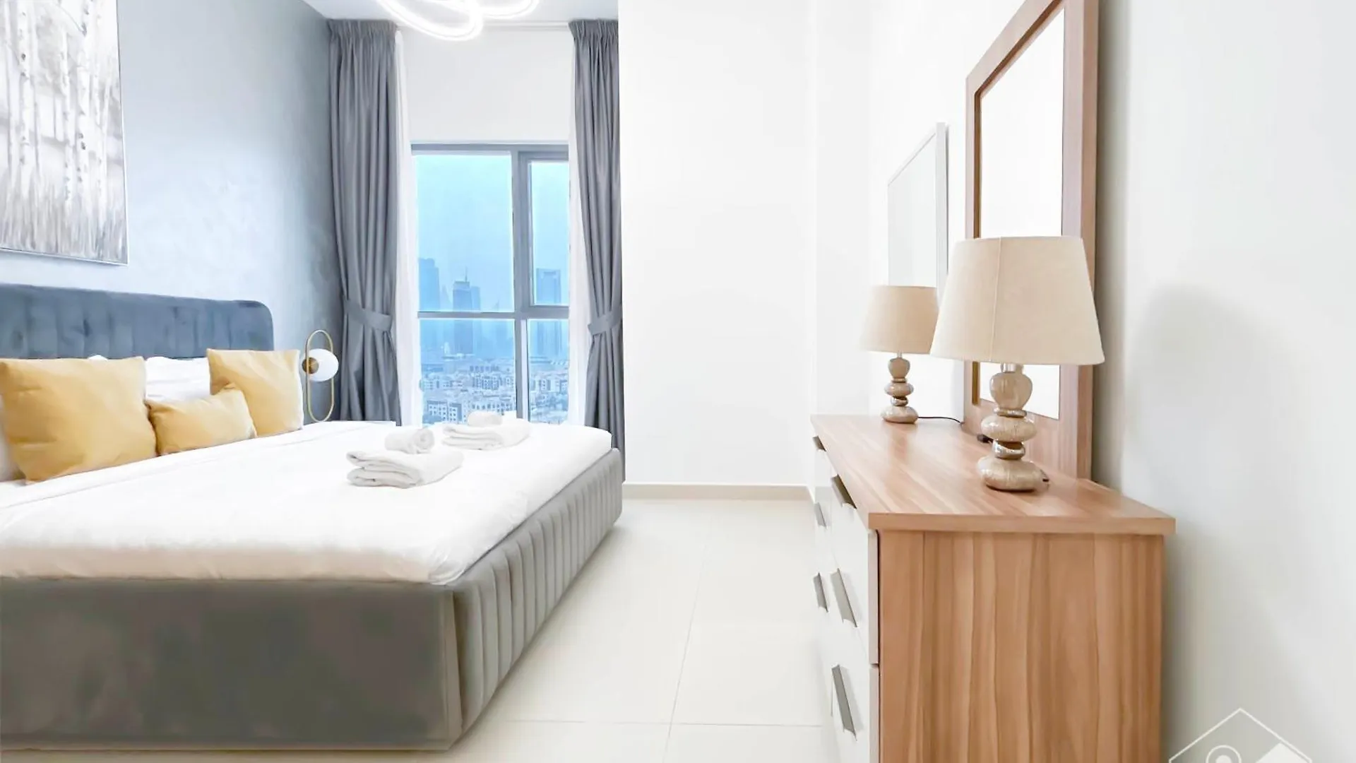 Gorgeous 2Br In Bellevue Downtown With Burj View Apartment Dubai