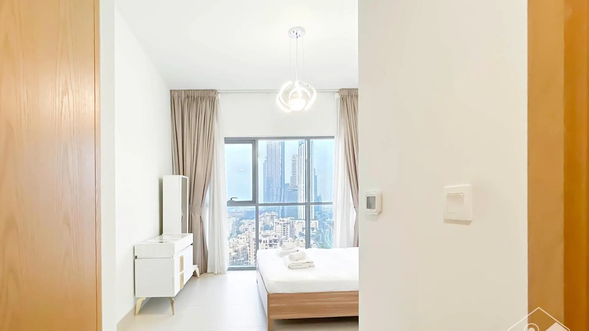 Gorgeous 2Br In Bellevue Downtown With Burj View Apartment Dubai