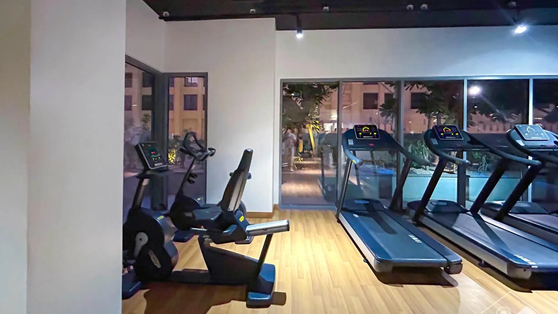 Gorgeous 2Br In Bellevue Downtown With Burj View Lägenhet Dubai 0*,